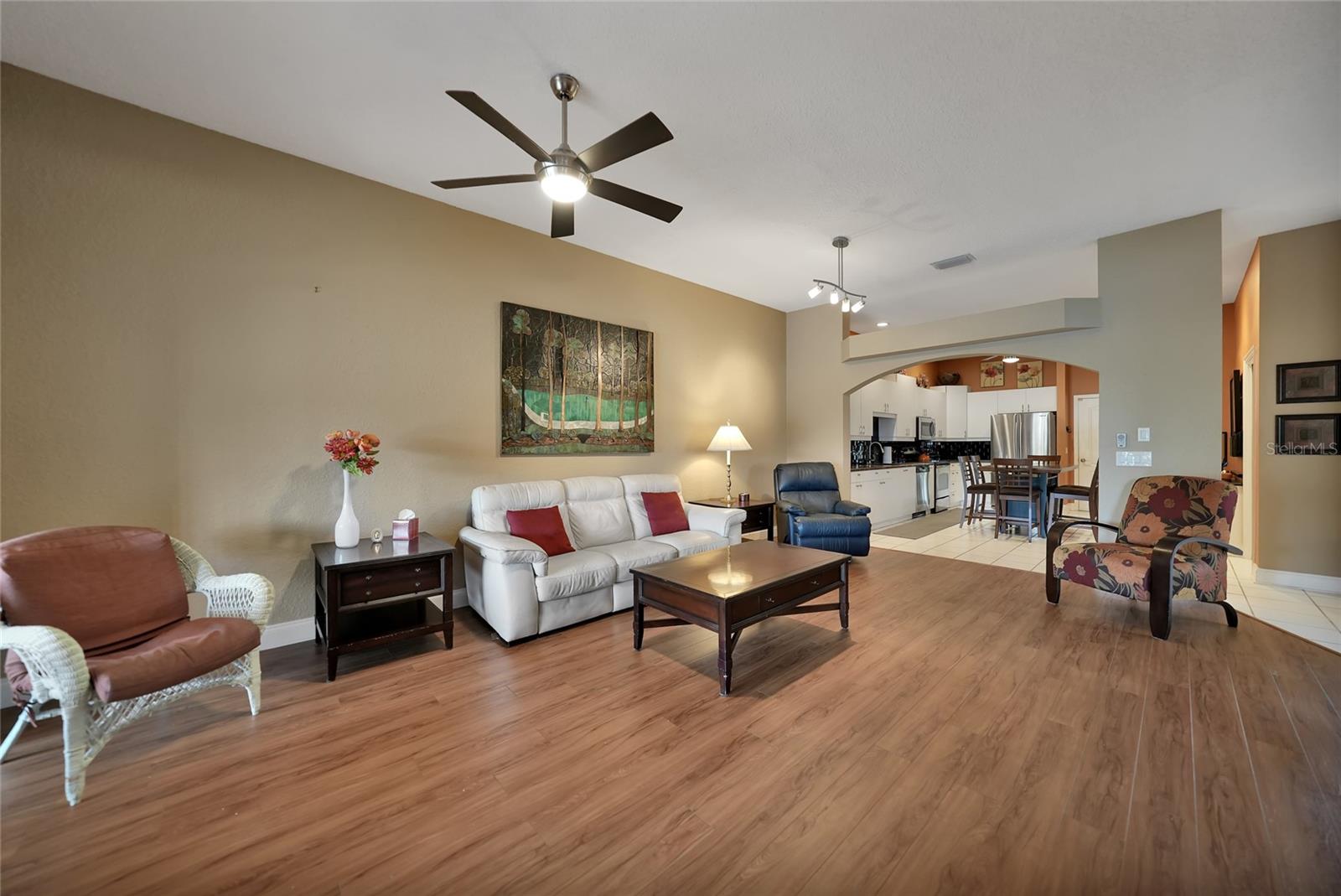 BOBCAT VILLAS, PH 2 - Residential