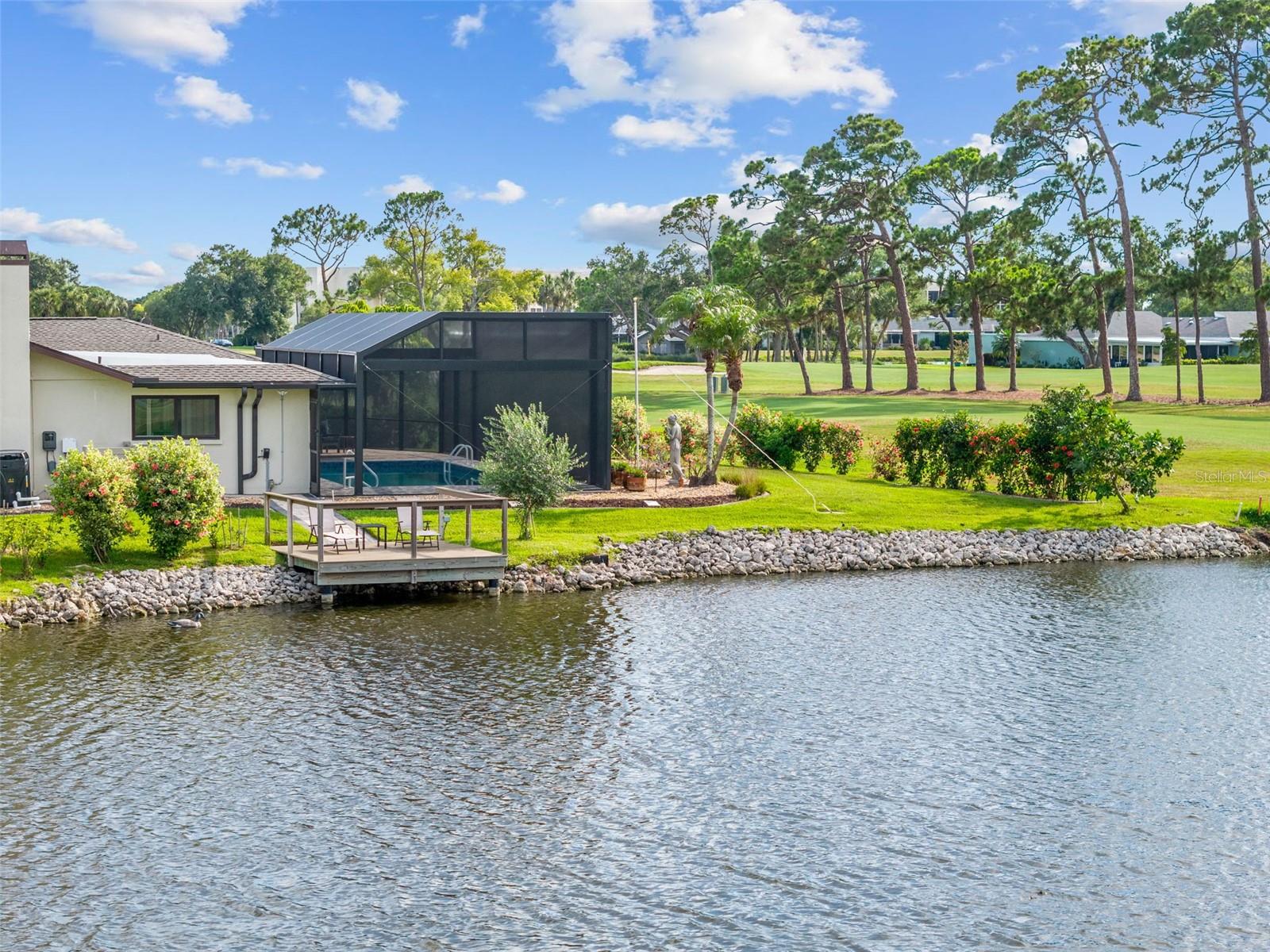 3615 AVENIDA MADERA
