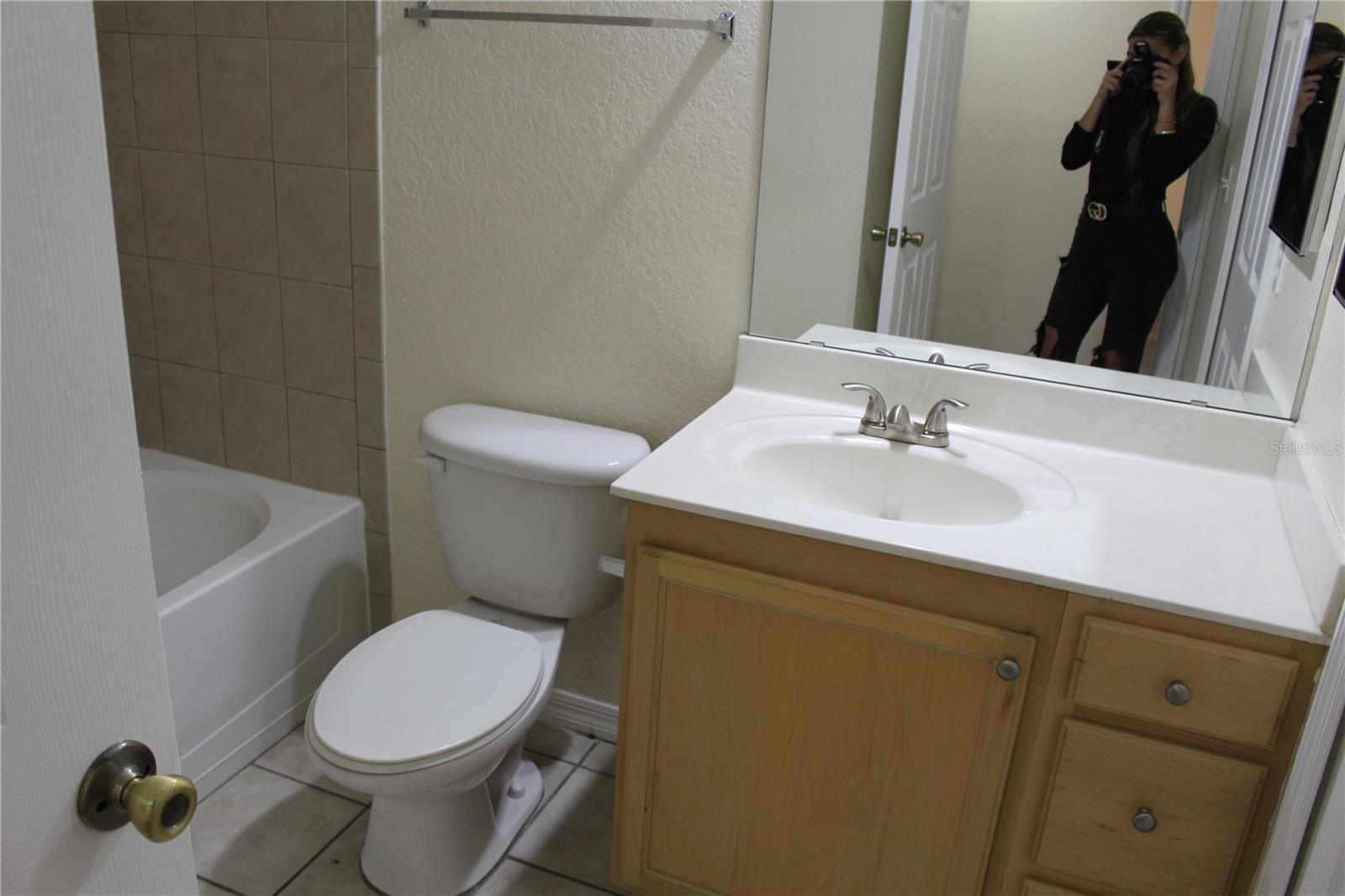 ENTERPRISE COVE - Residential Lease