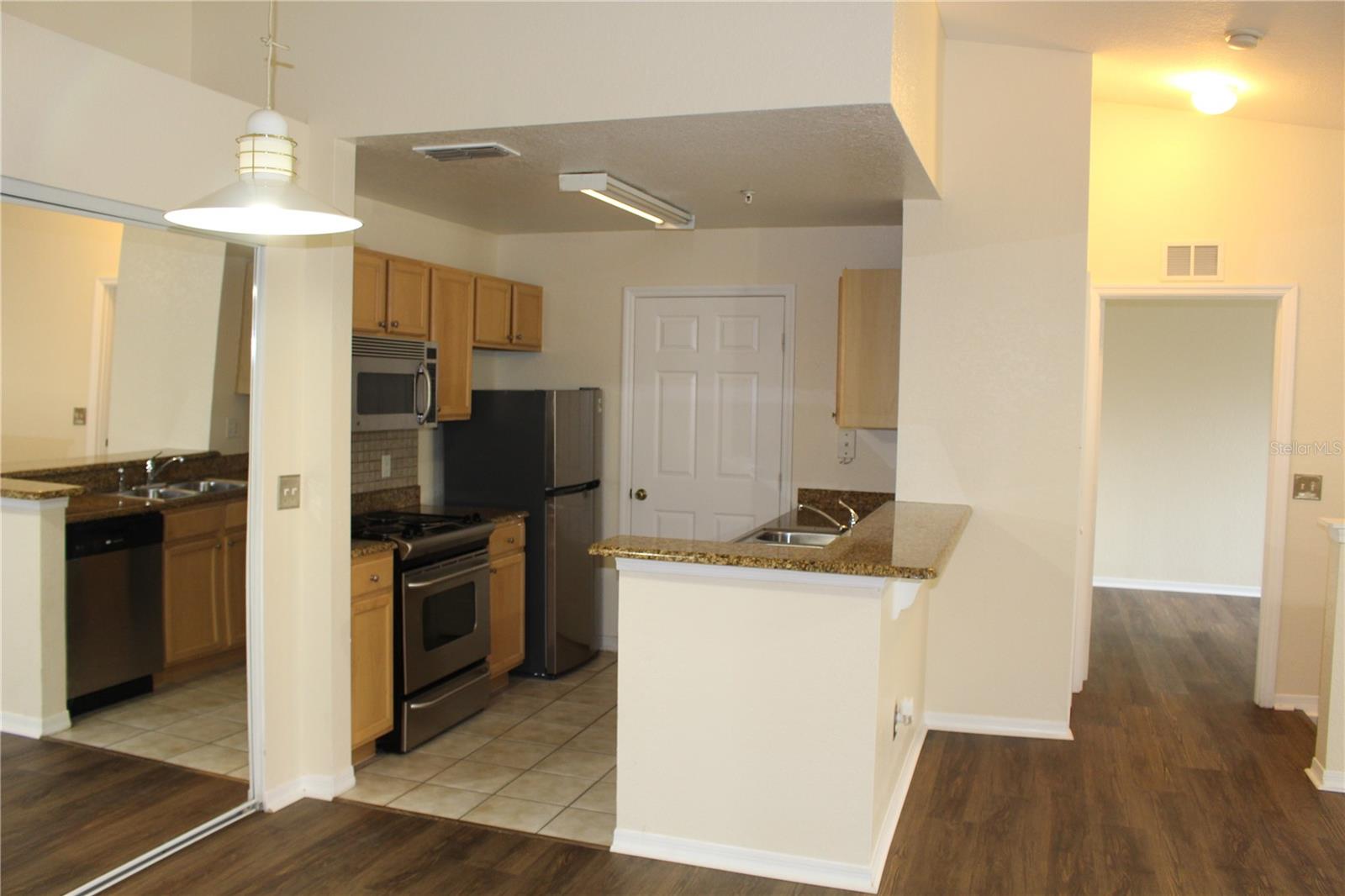 ENTERPRISE COVE - Residential Lease