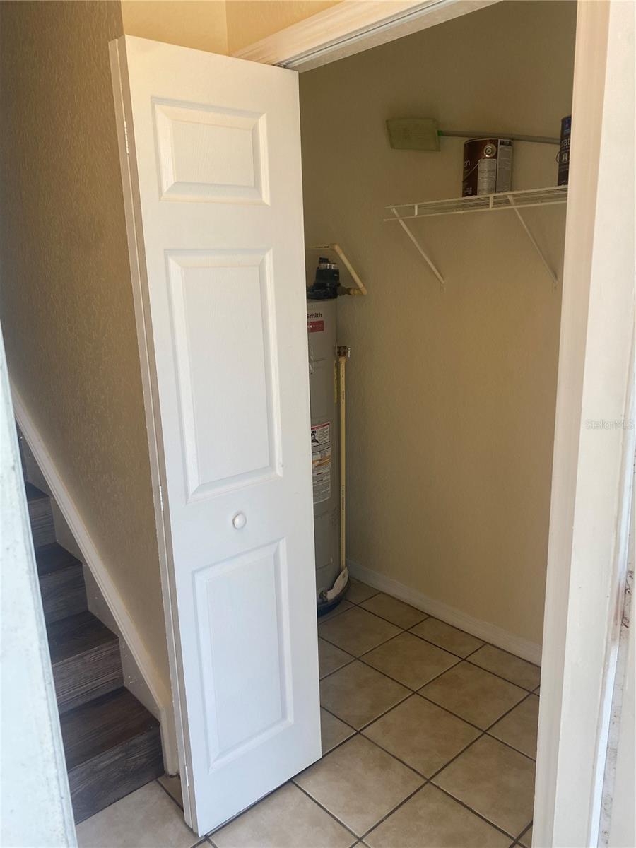 ENTERPRISE COVE - Residential Lease