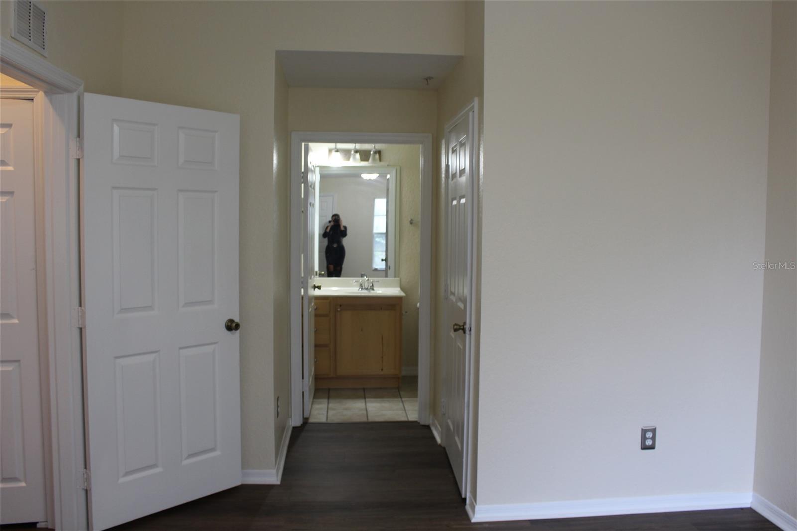 ENTERPRISE COVE - Residential Lease