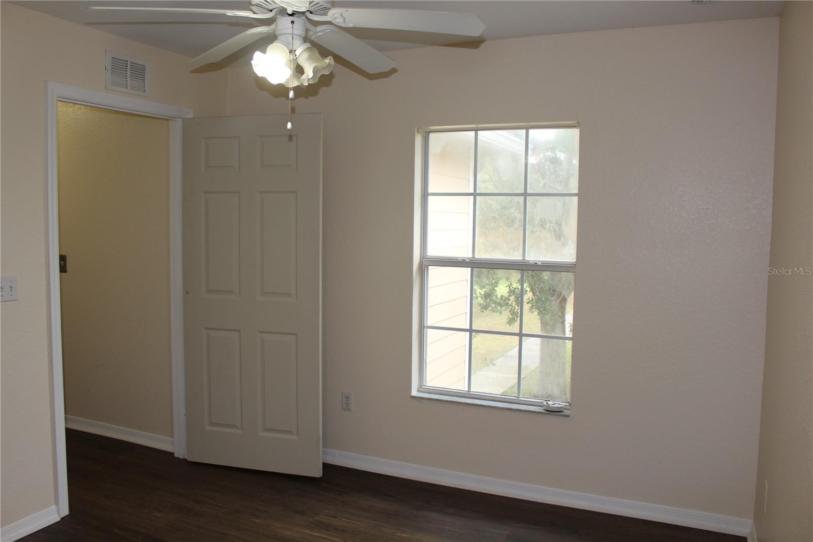 ENTERPRISE COVE - Residential Lease