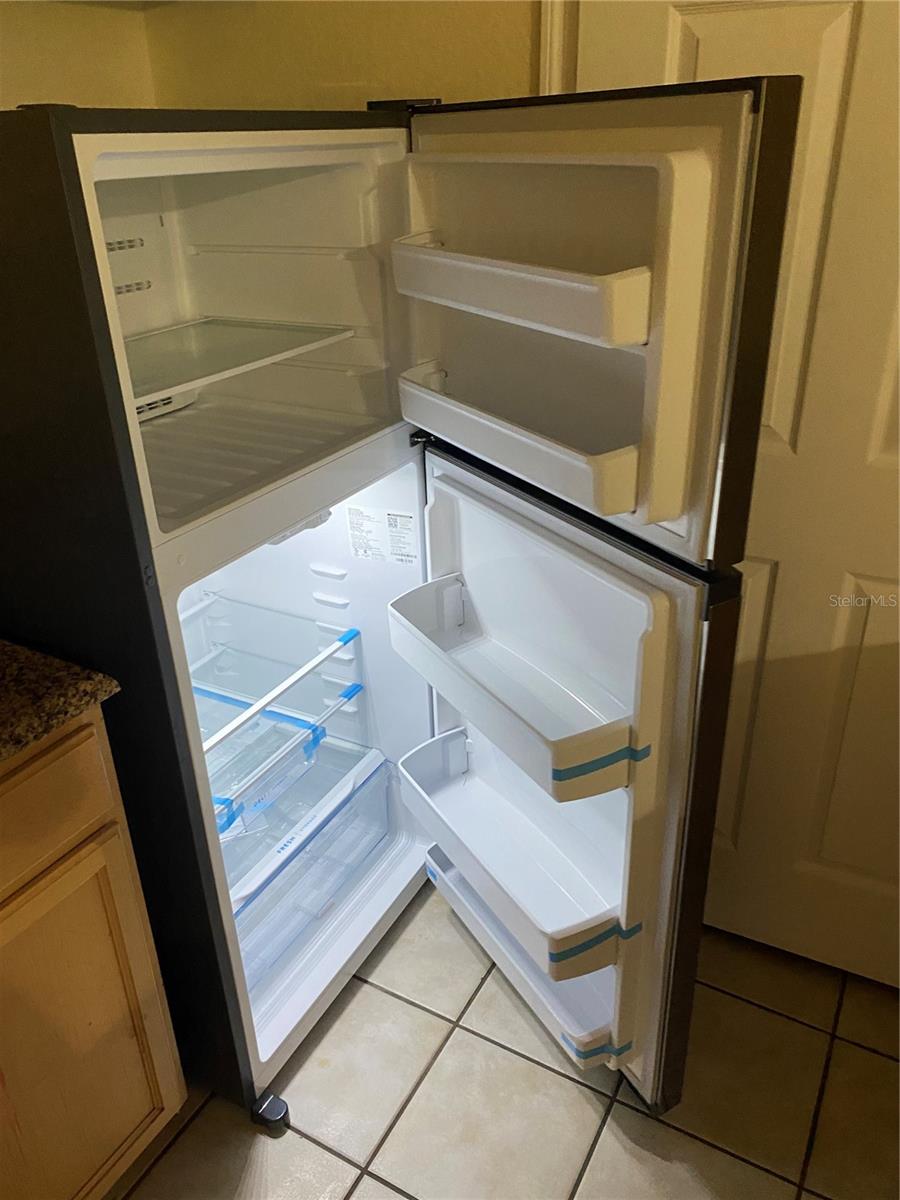 ENTERPRISE COVE - Residential Lease