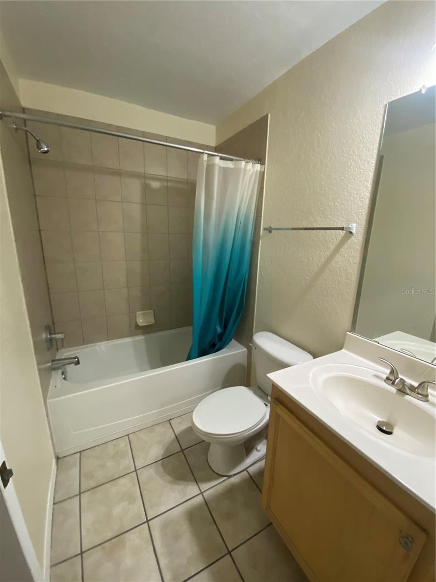 ENTERPRISE COVE - Residential Lease