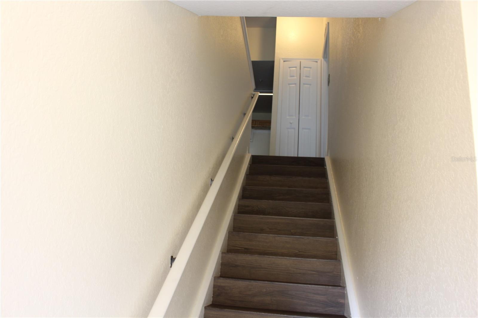 ENTERPRISE COVE - Residential Lease