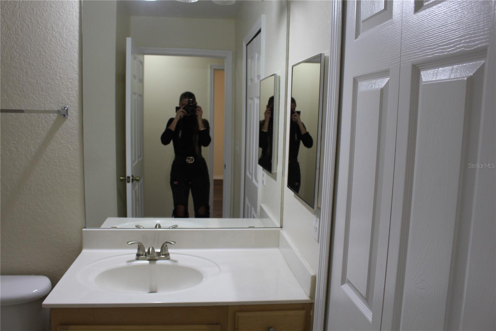 ENTERPRISE COVE - Residential Lease