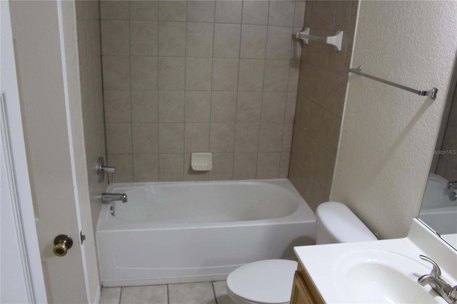 ENTERPRISE COVE - Residential Lease