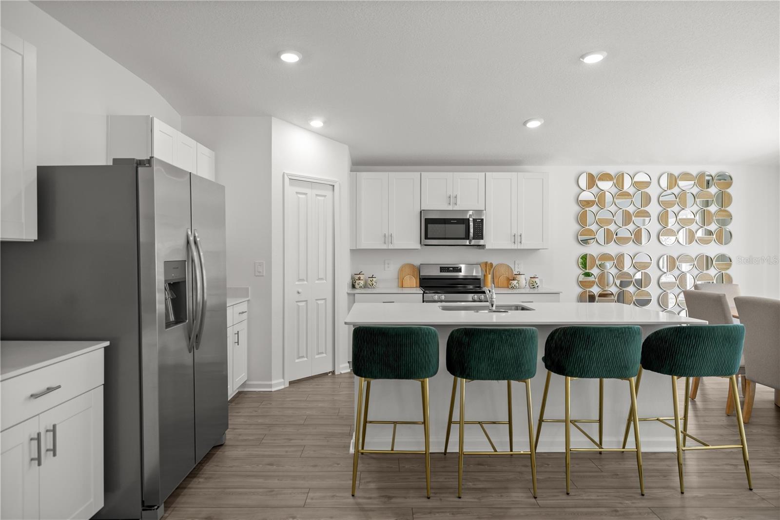 MARION OAKS - Residential