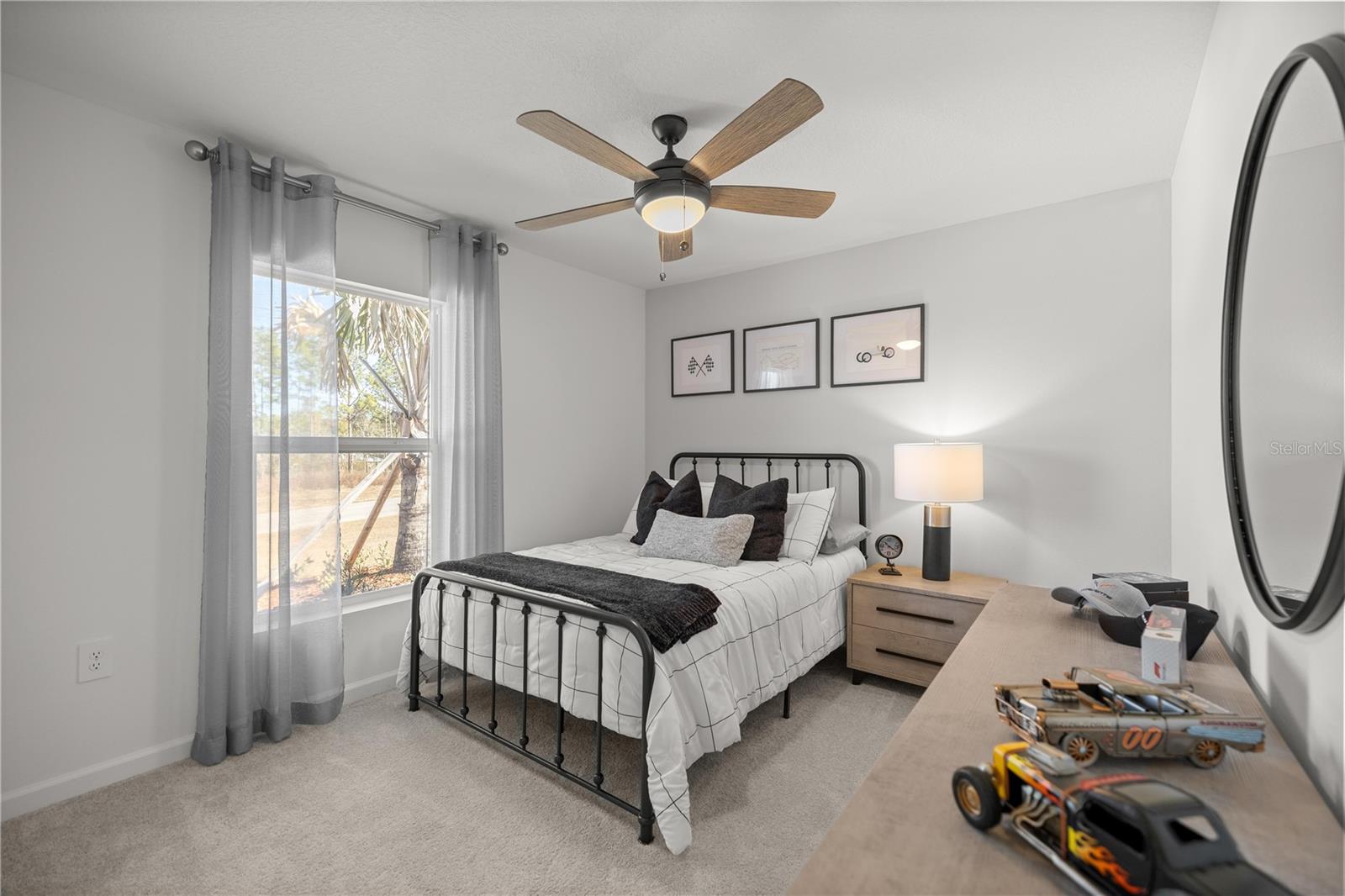 MARION OAKS - Residential