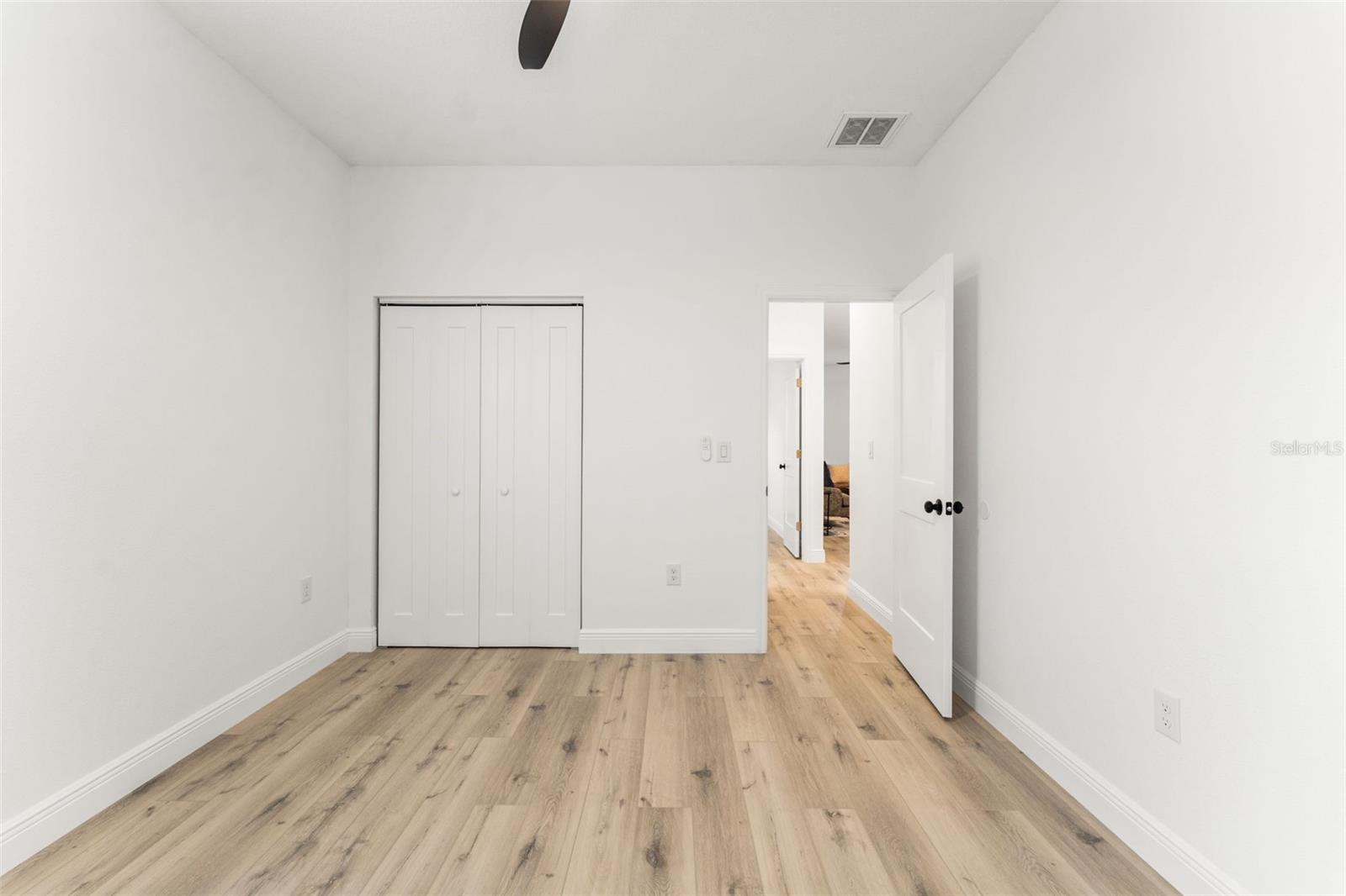 TUXEDO PARK - Residential