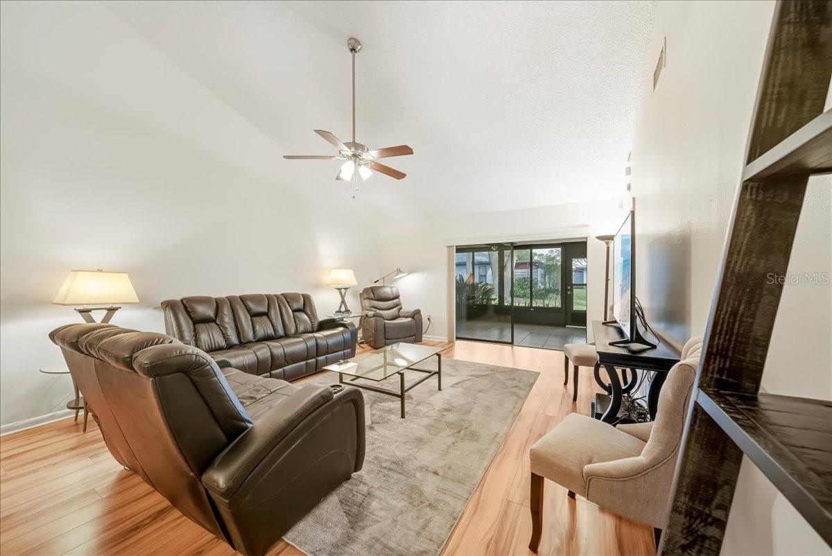 CENTER GATE ESTATE VILL 4 - Residential