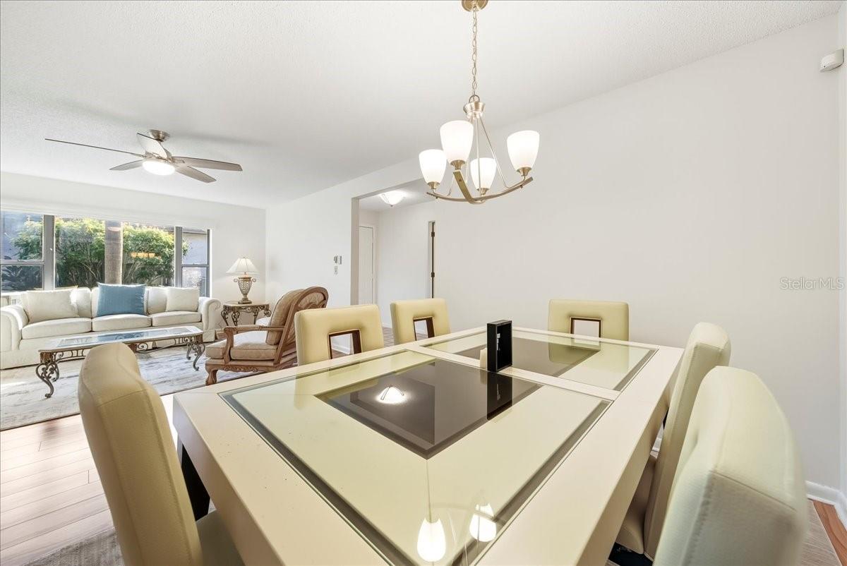 CENTER GATE ESTATE VILL 4 - Residential