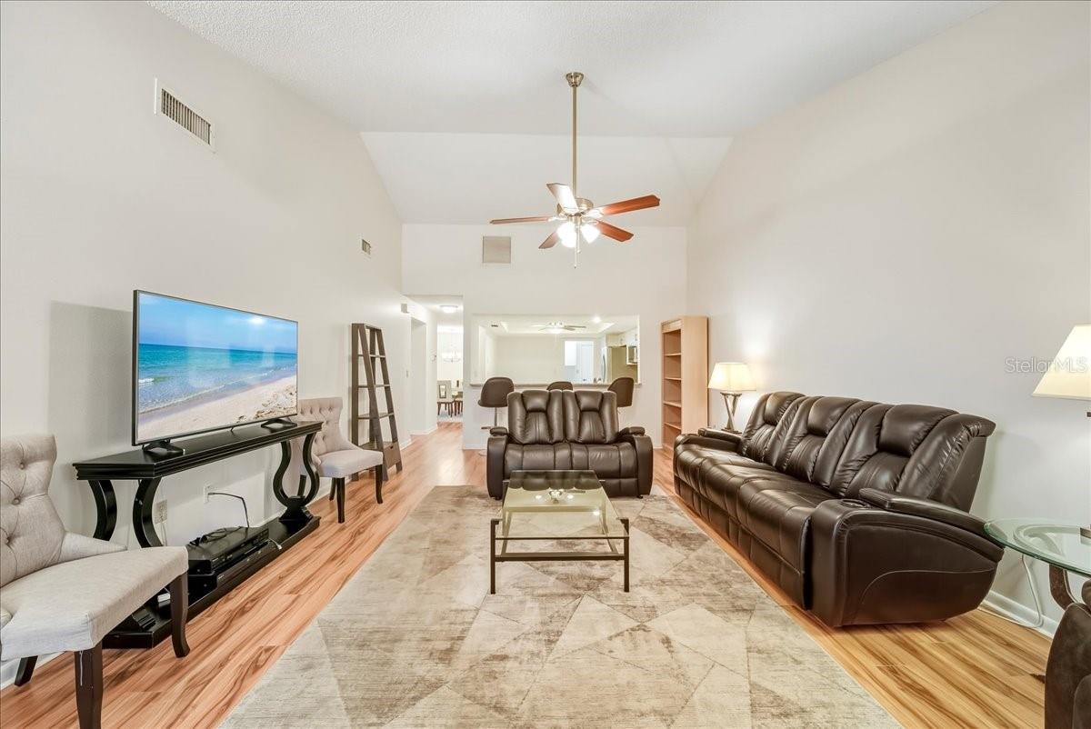 CENTER GATE ESTATE VILL 4 - Residential