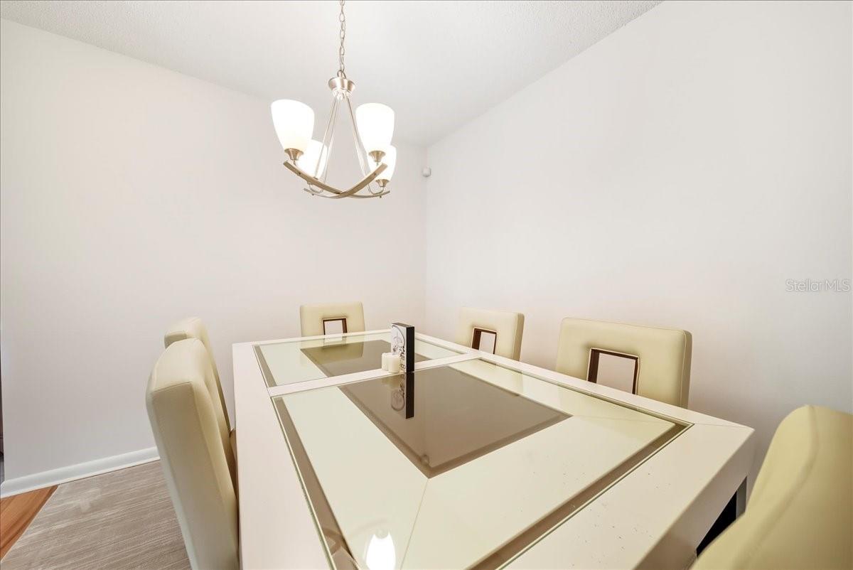 CENTER GATE ESTATE VILL 4 - Residential