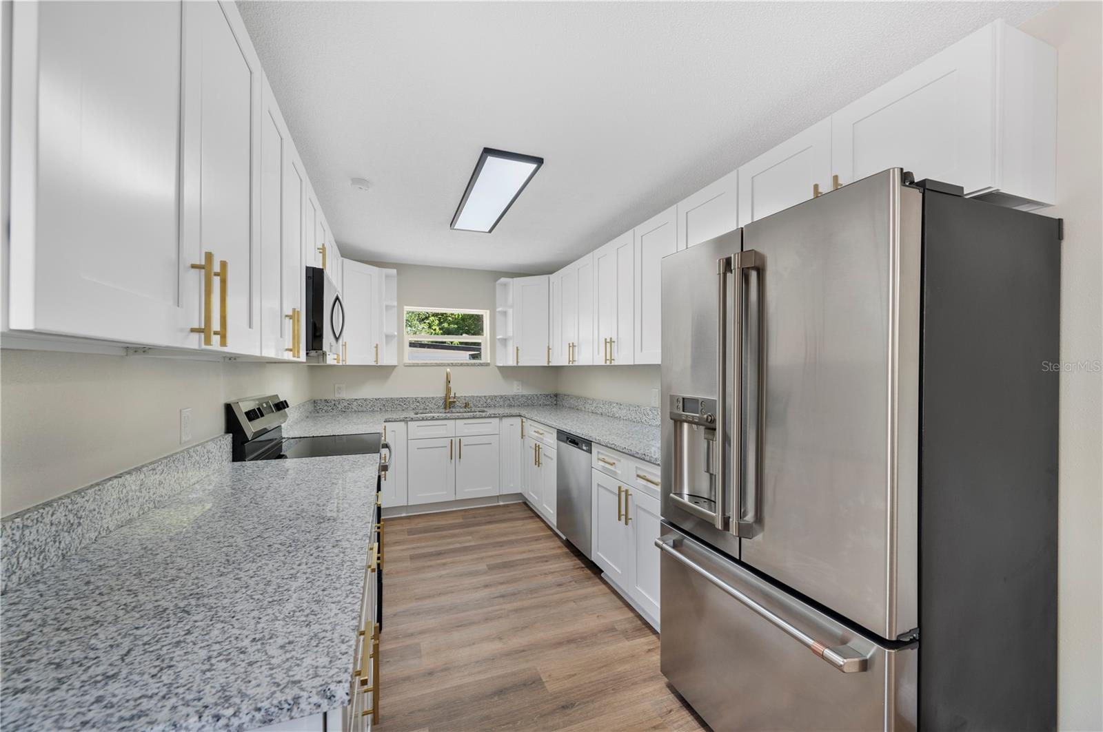 NOT IN A SUBDIVISON - Residential