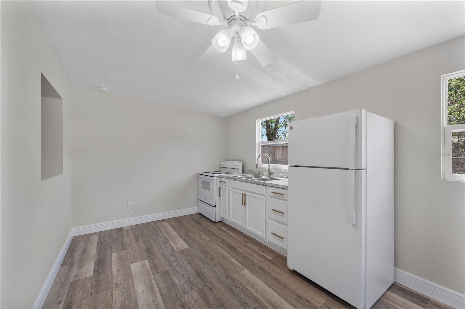 NOT IN A SUBDIVISON - Residential