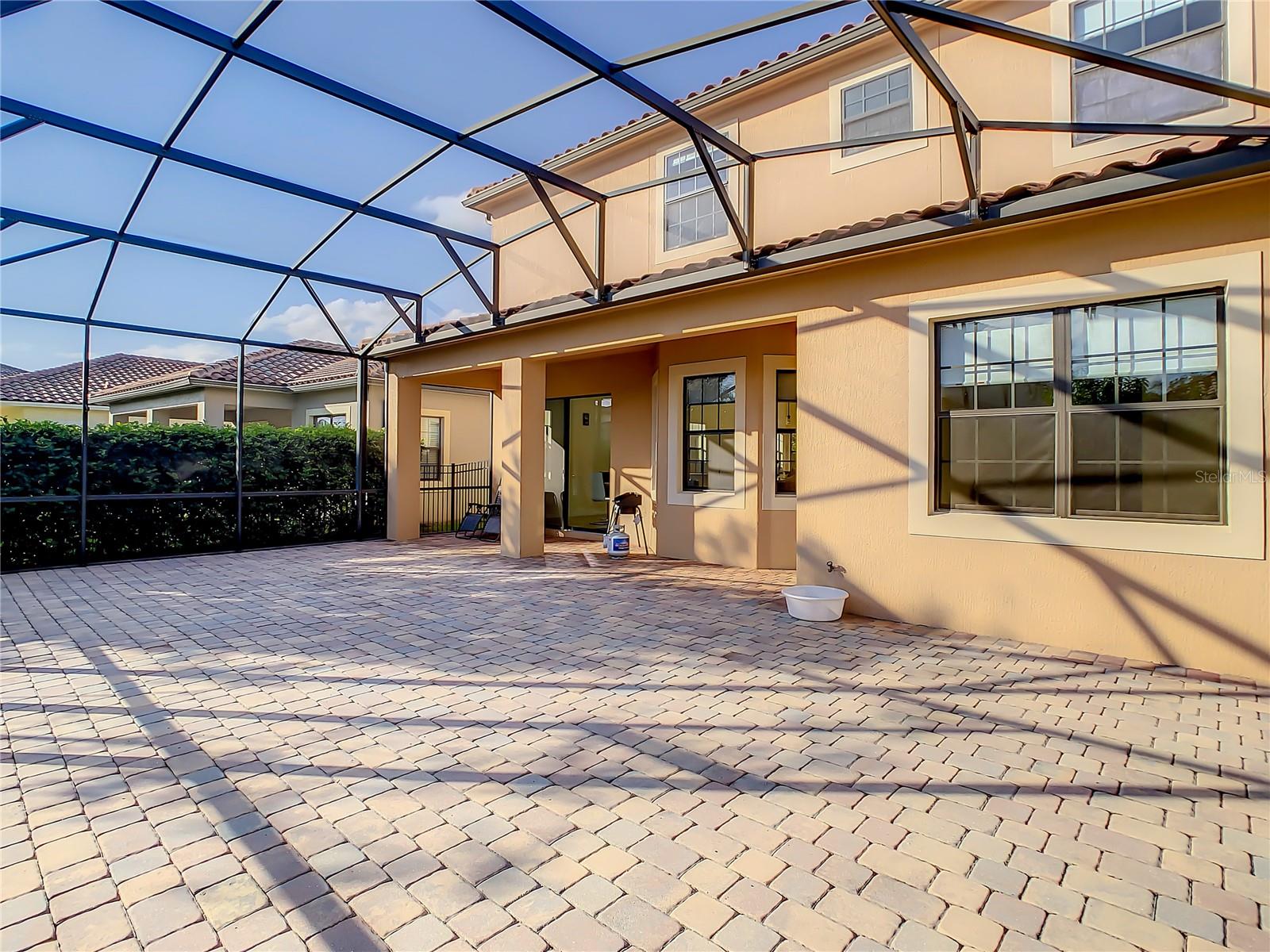 EAGLE CRK PH 01 VILLAGE G - Residential Lease