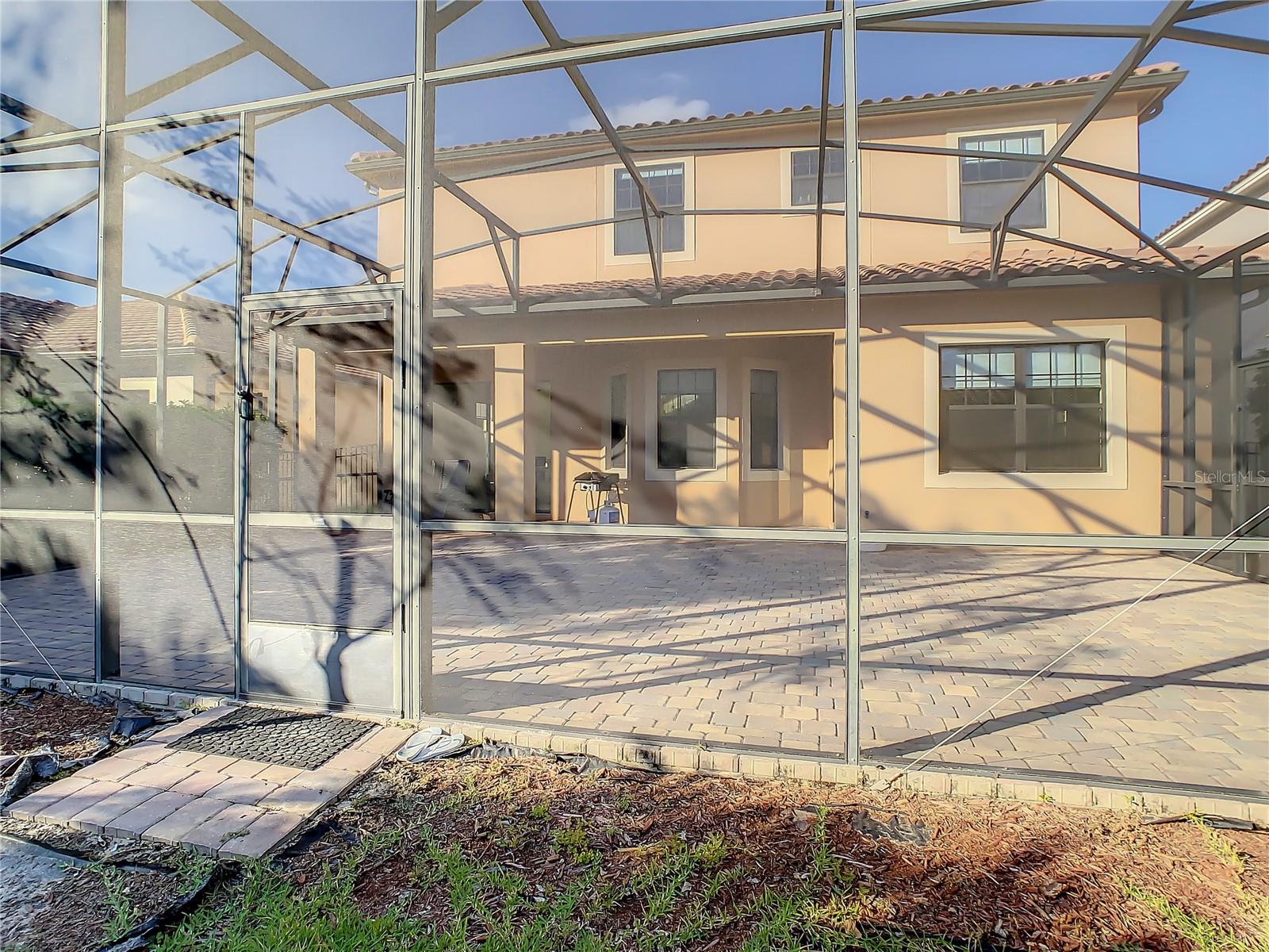 EAGLE CRK PH 01 VILLAGE G - Residential Lease