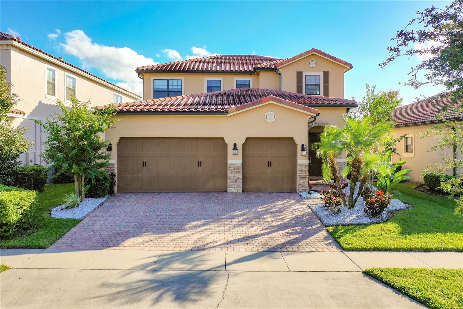 EAGLE CRK PH 01 VILLAGE G - Residential Lease