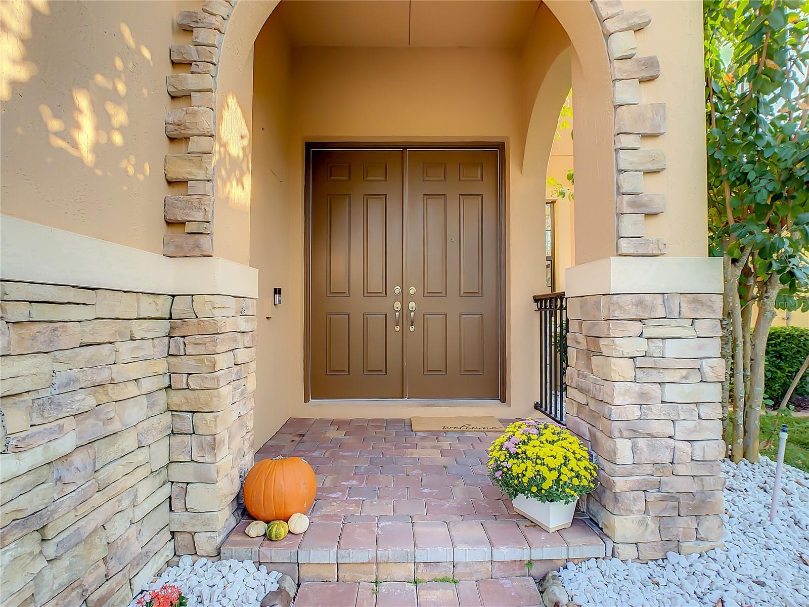 EAGLE CRK PH 01 VILLAGE G - Residential Lease