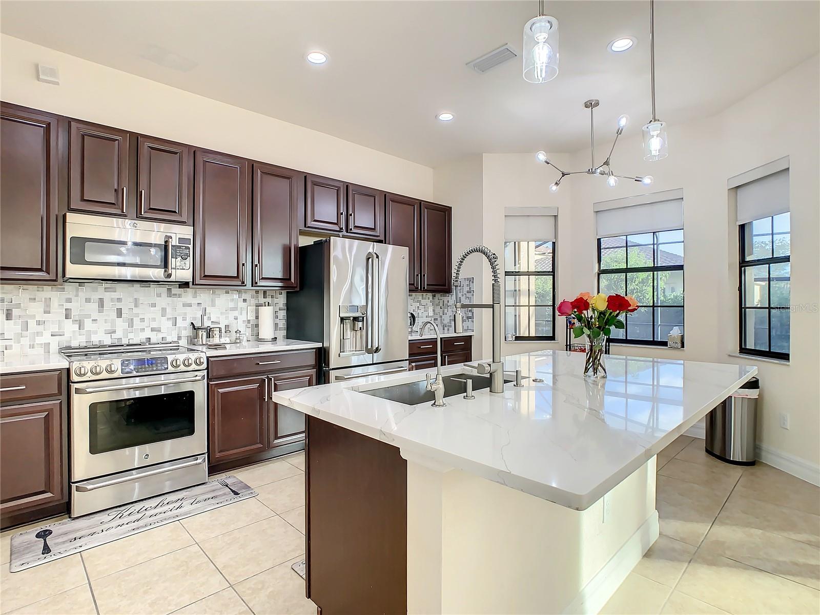 EAGLE CRK PH 01 VILLAGE G - Residential Lease