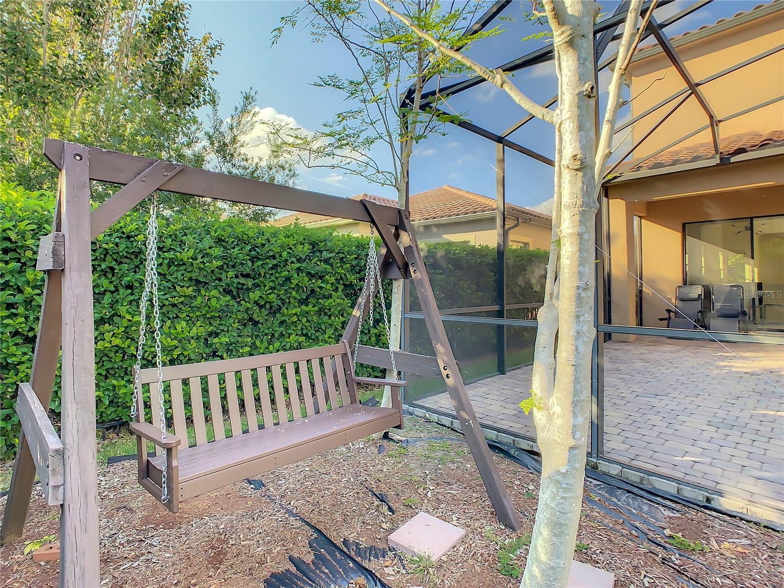 EAGLE CRK PH 01 VILLAGE G - Residential Lease