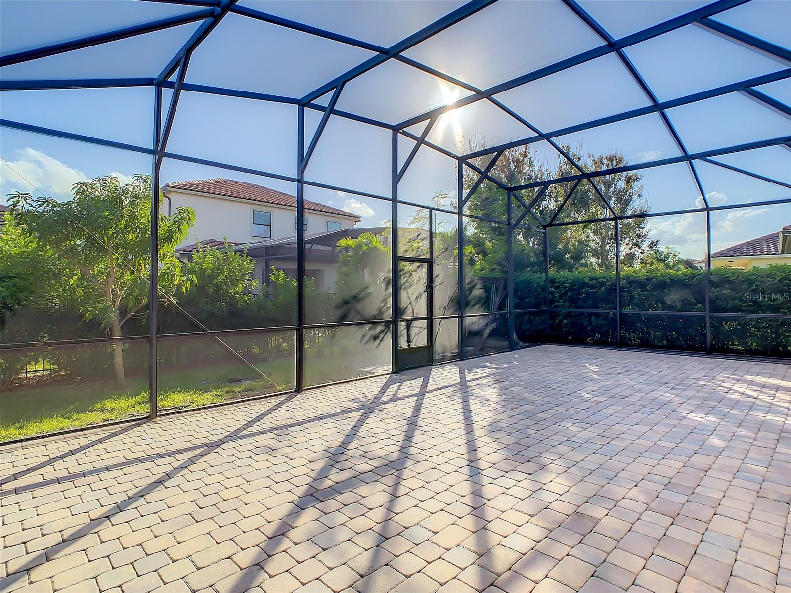 EAGLE CRK PH 01 VILLAGE G - Residential Lease