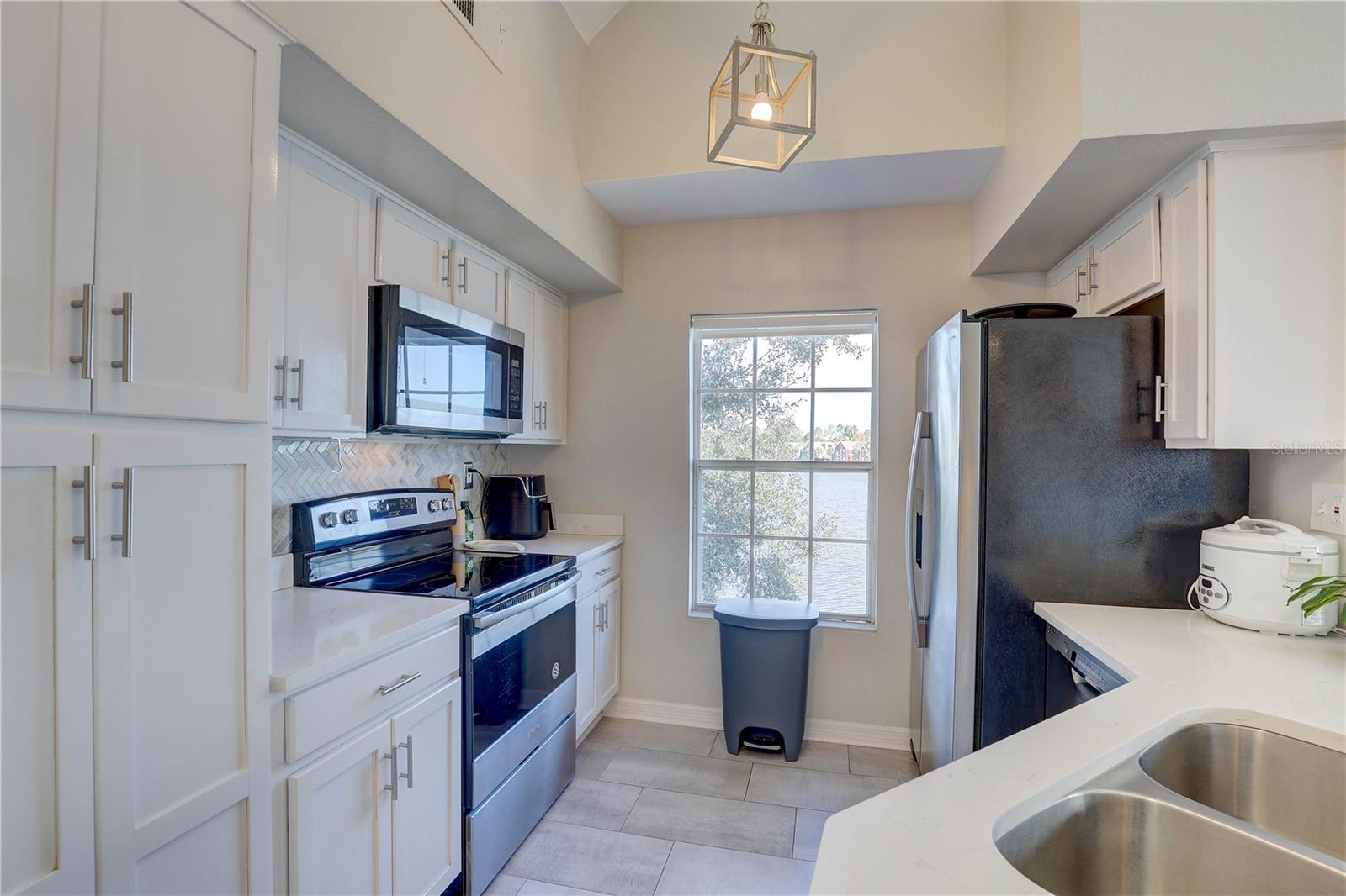 LAKE CHASE CONDO - Residential