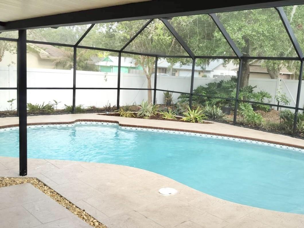 BLOOMINGDALE OAKS - Residential