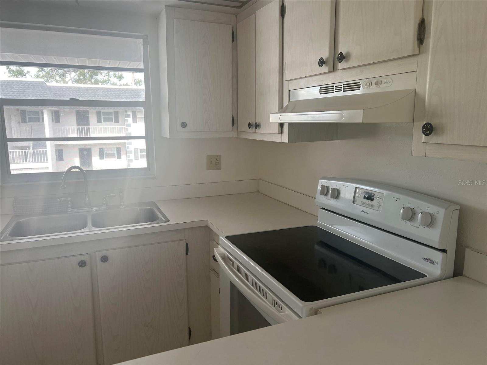 BURGUNDY UNIT ONE - Residential