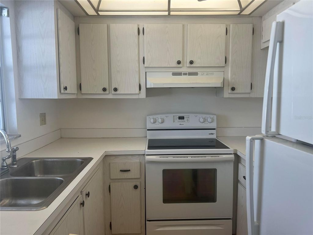 Photo of 202 47th Avenue Drive W #333, Bradenton, FL 34207 (MLS # A4673868)