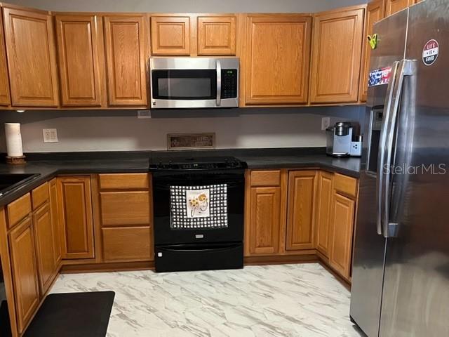 ORANGE ESTATES - Residential