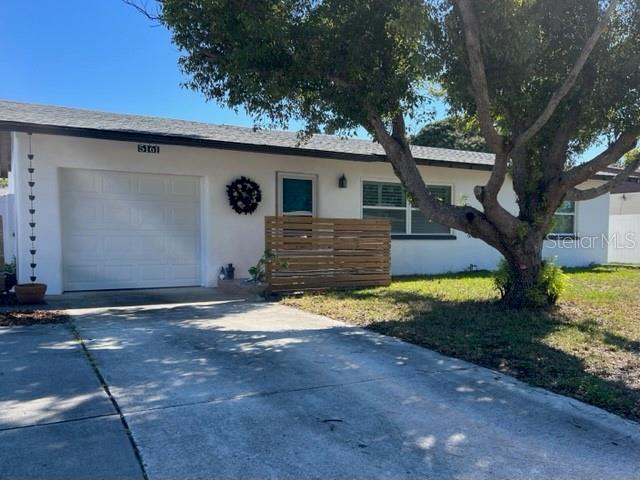 ORANGE ESTATES - Residential