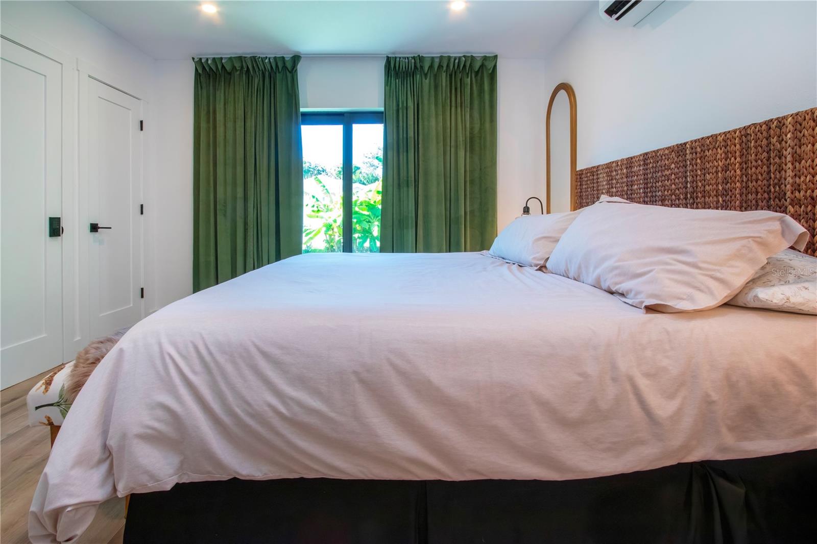 NOT PART OF A SUBDIVISION - Residential