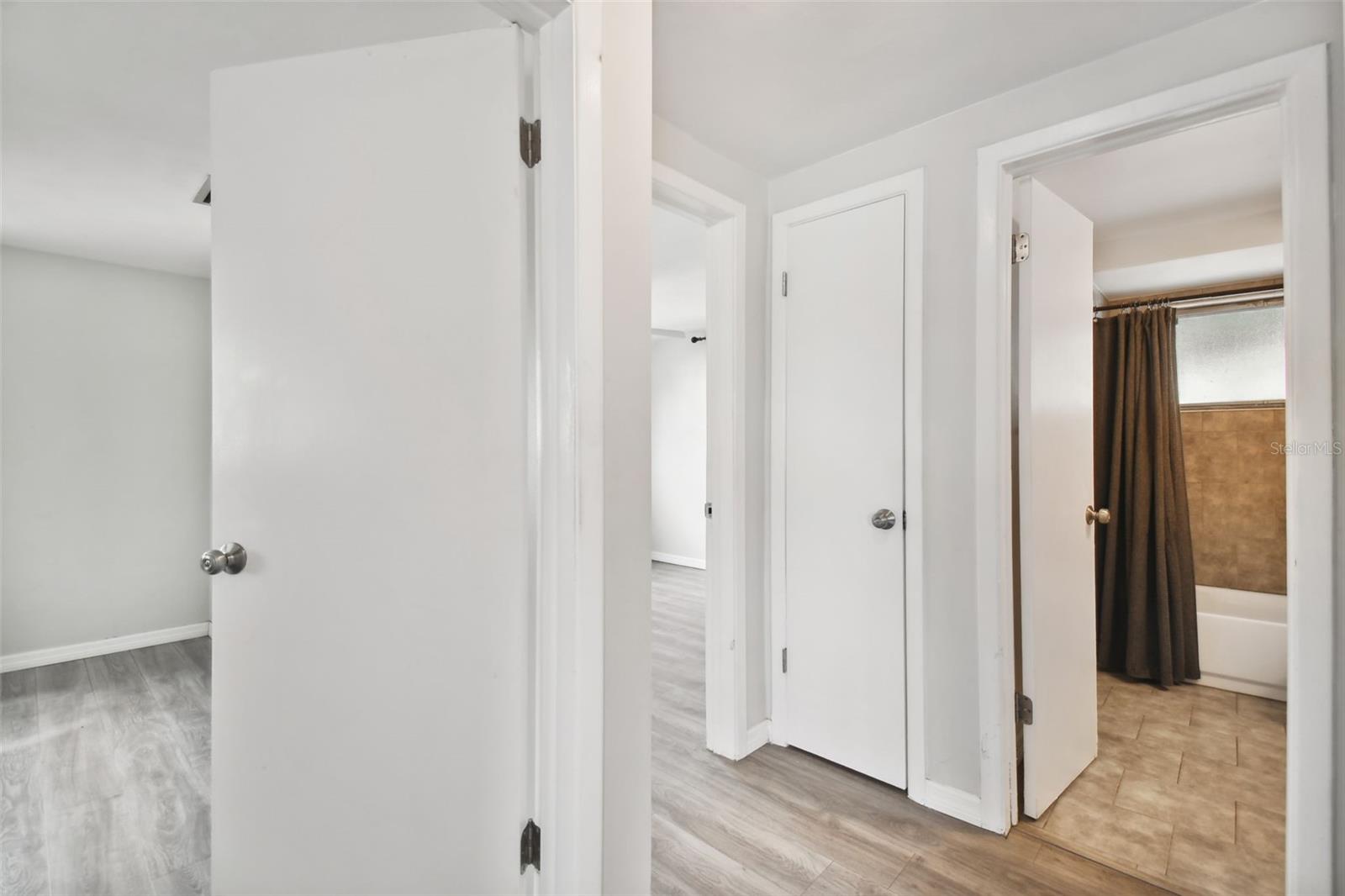 HOLIDAY LAKE ESTATES - Residential