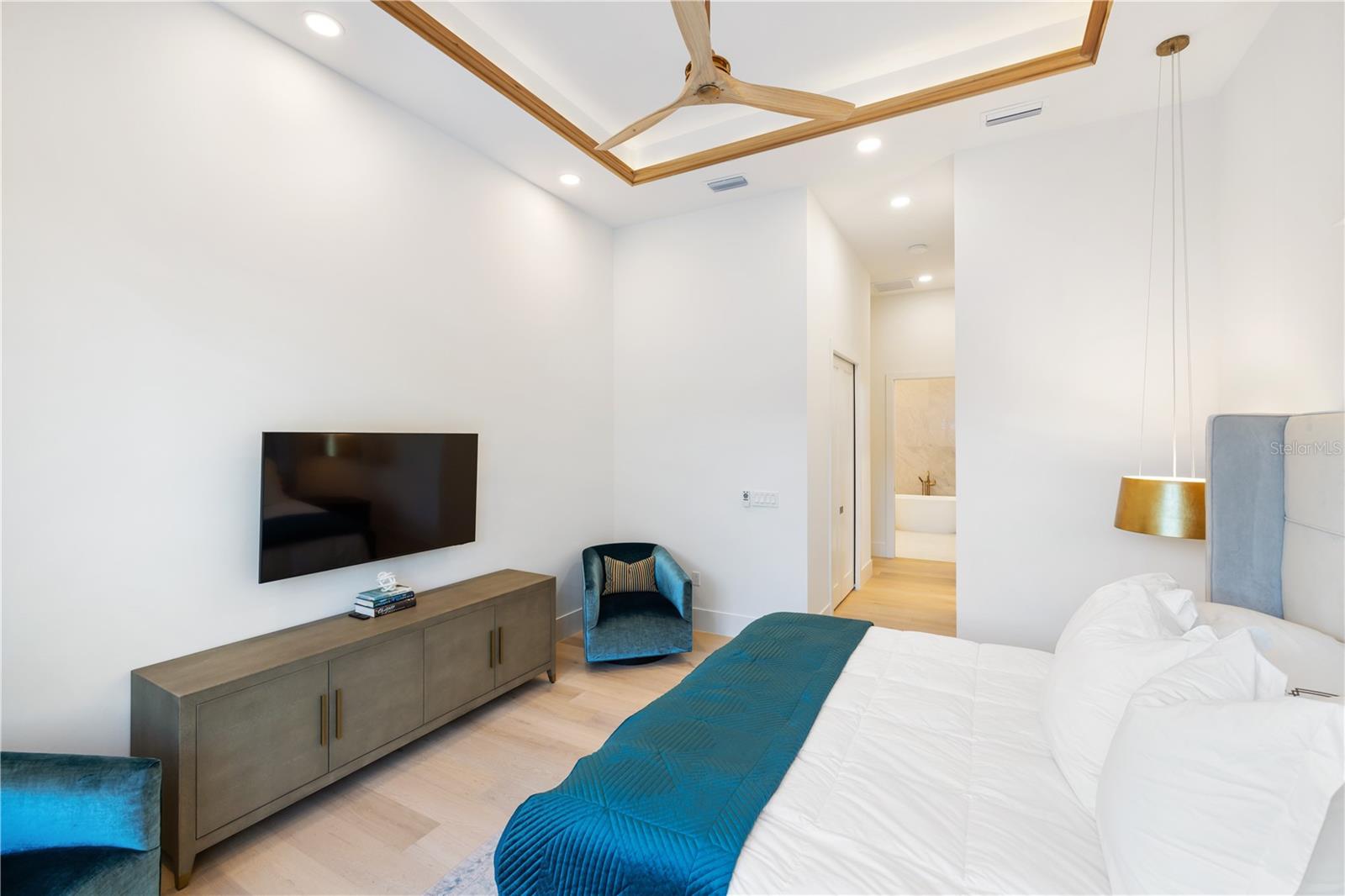 POINSETTIA PARK 2 - Residential