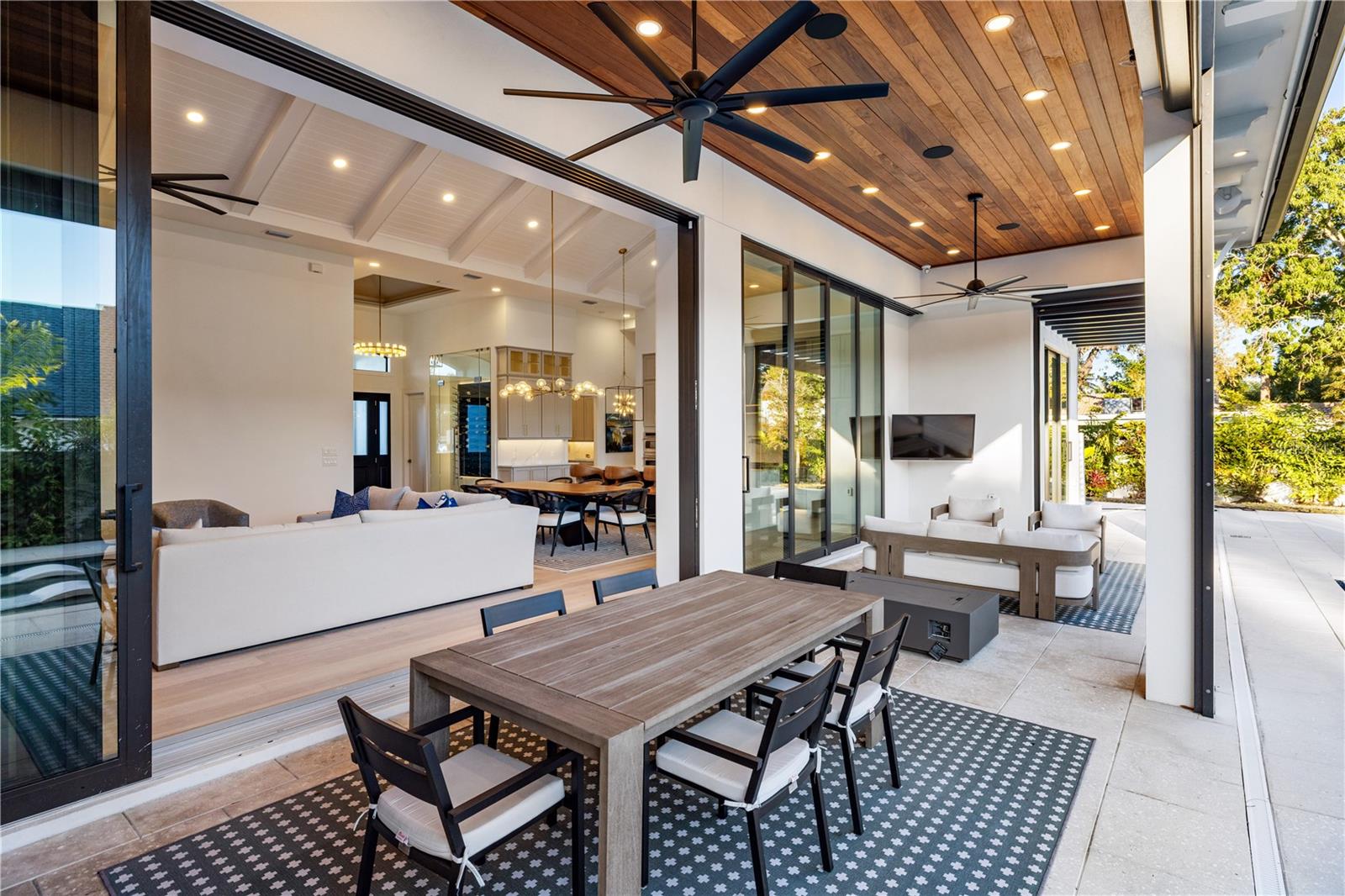 POINSETTIA PARK 2 - Residential