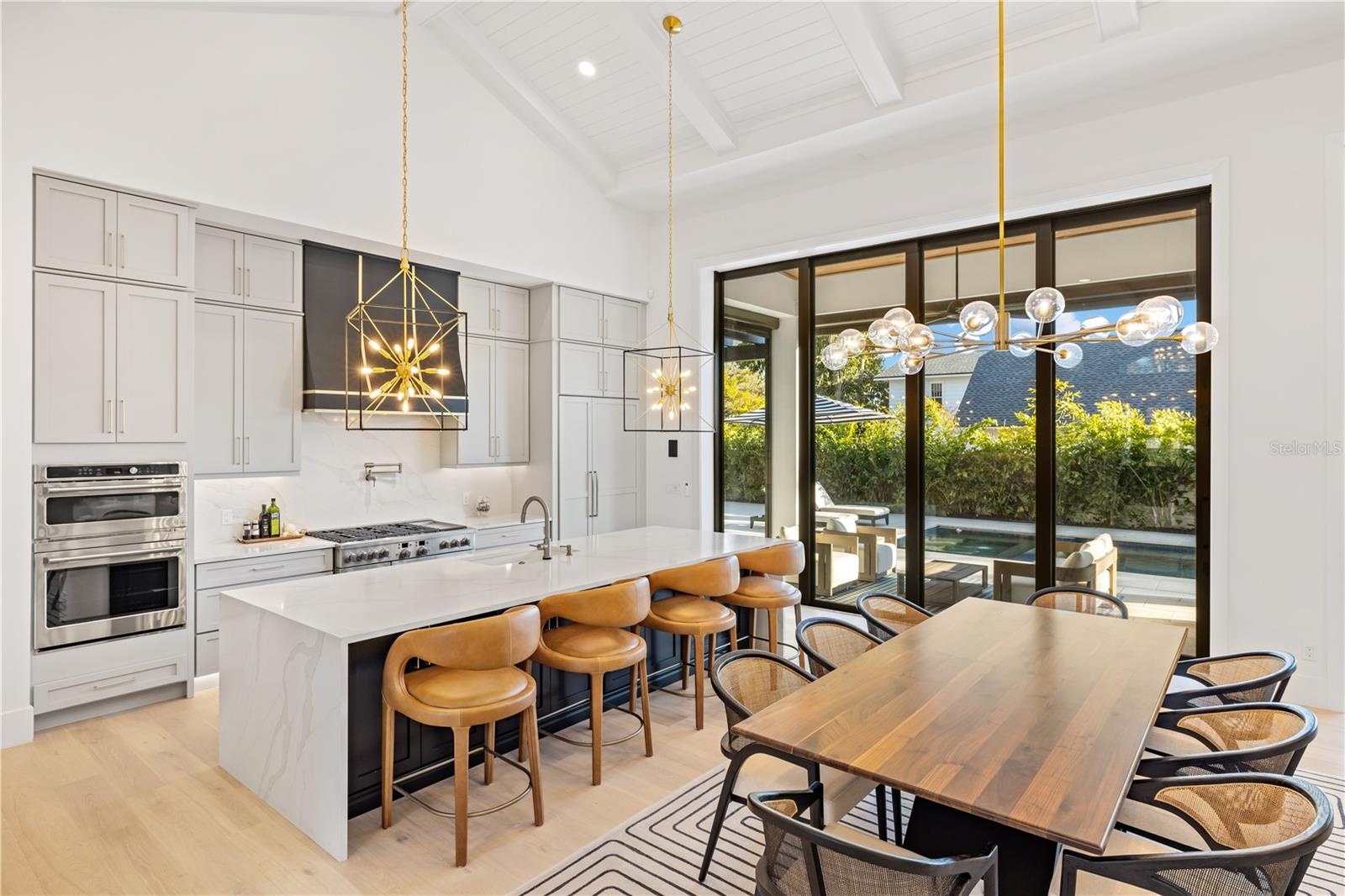 POINSETTIA PARK 2 - Residential