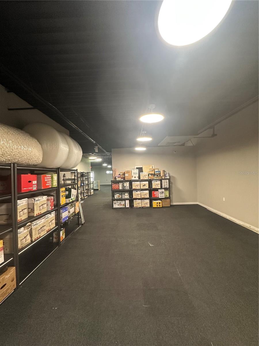 SOUTH VENICE UN 4 - Commercial Lease