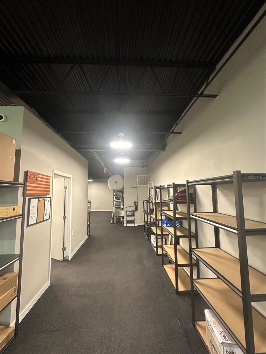 SOUTH VENICE UN 4 - Commercial Lease