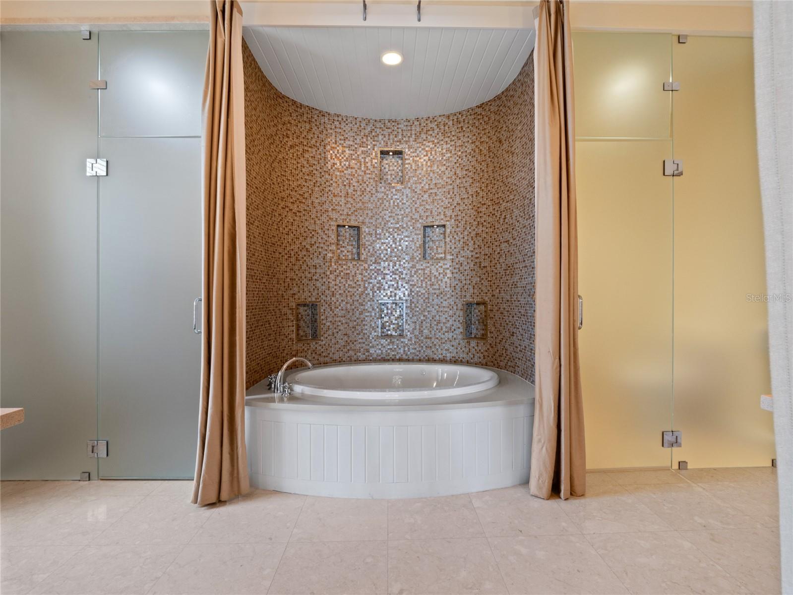 CYPRESS SHORES - - Residential