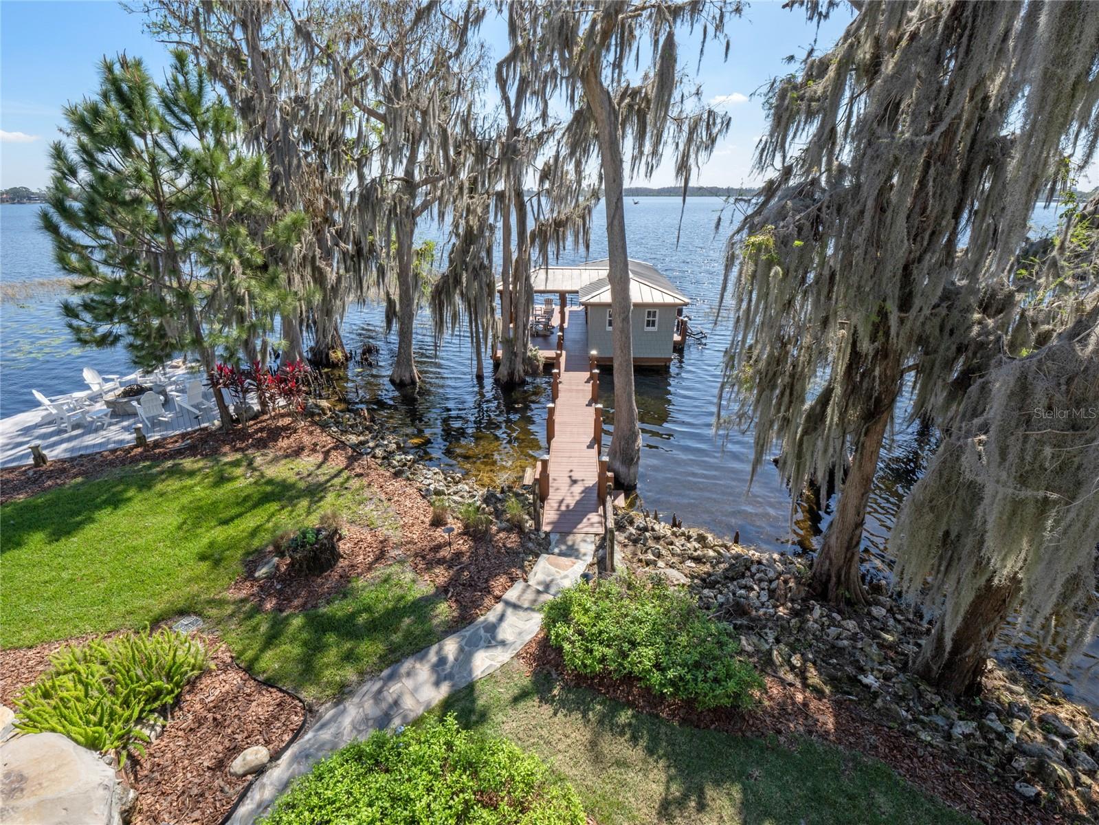 CYPRESS SHORES - - Residential