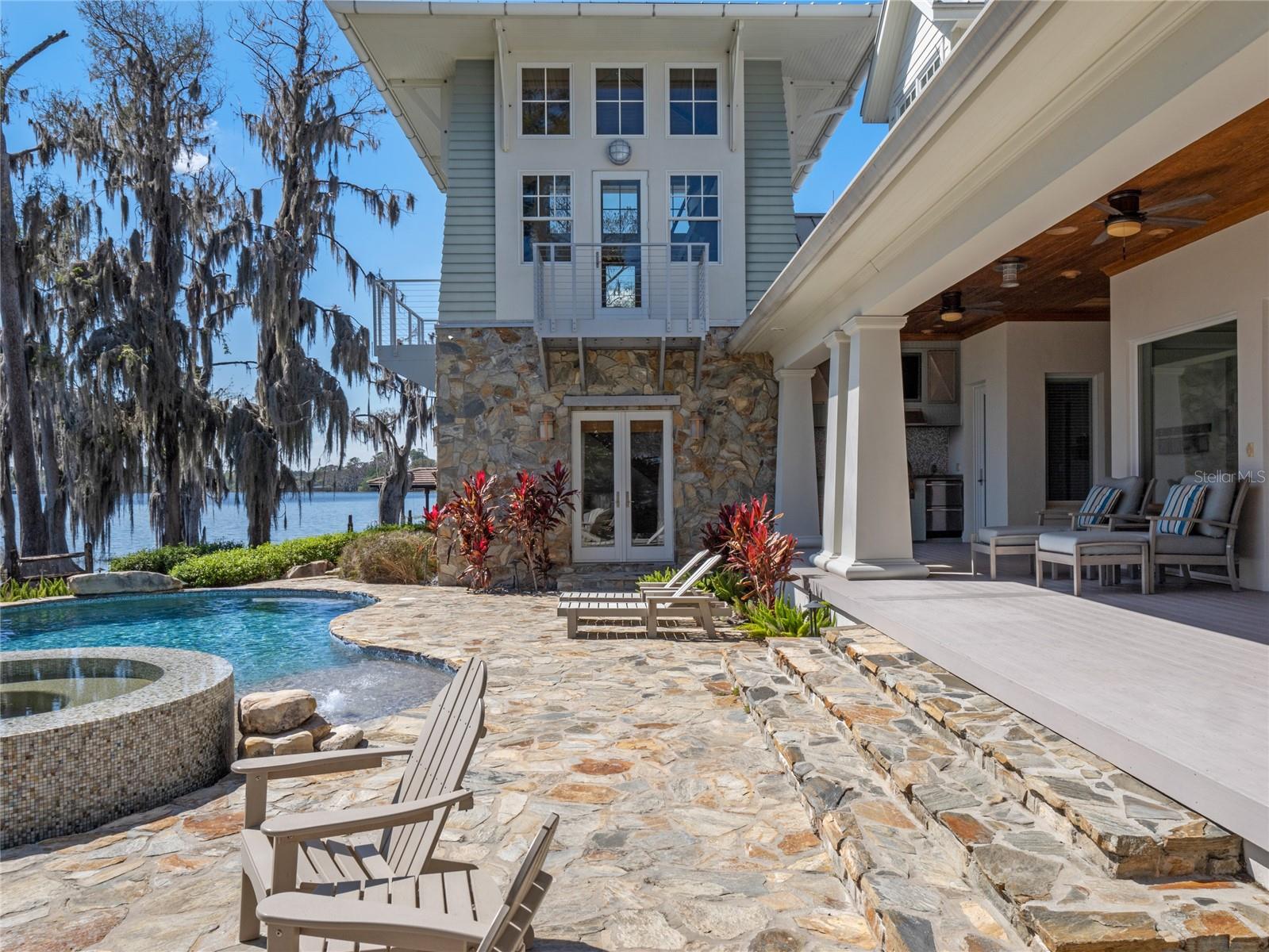 CYPRESS SHORES - - Residential