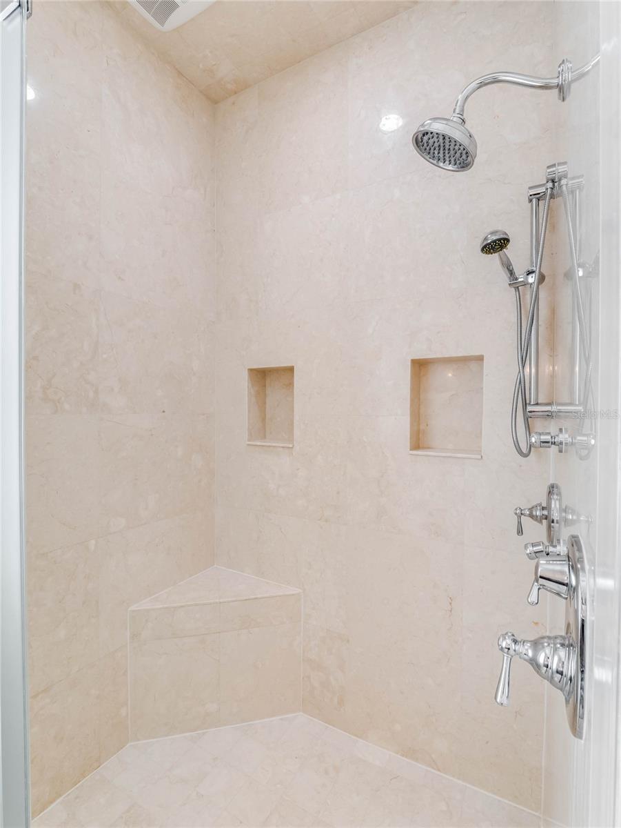 CYPRESS SHORES - - Residential