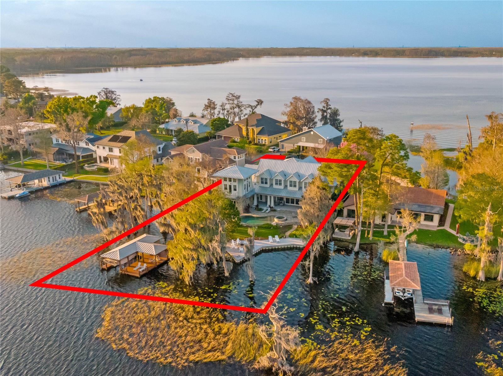 CYPRESS SHORES - - Residential