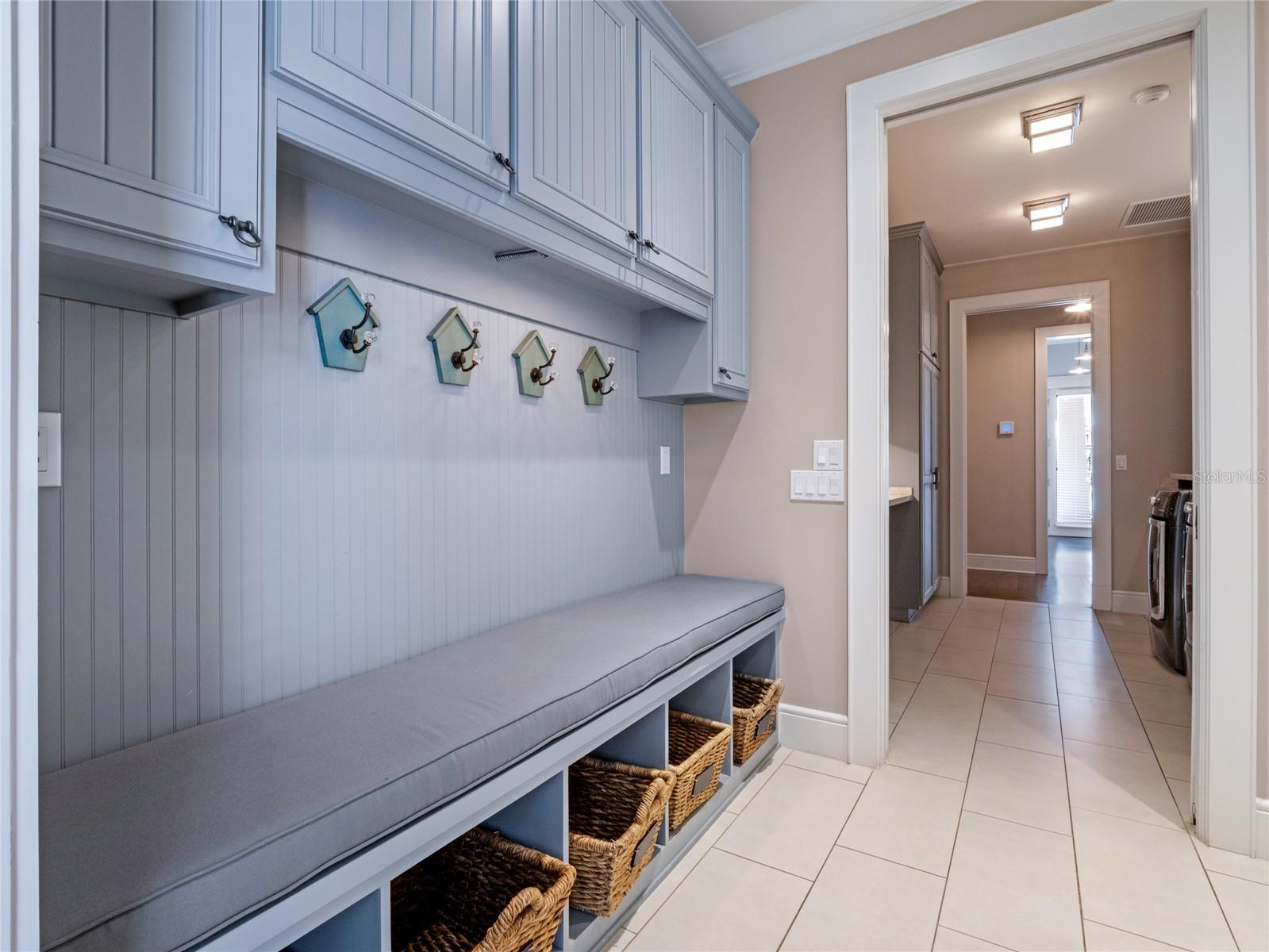 CYPRESS SHORES - - Residential