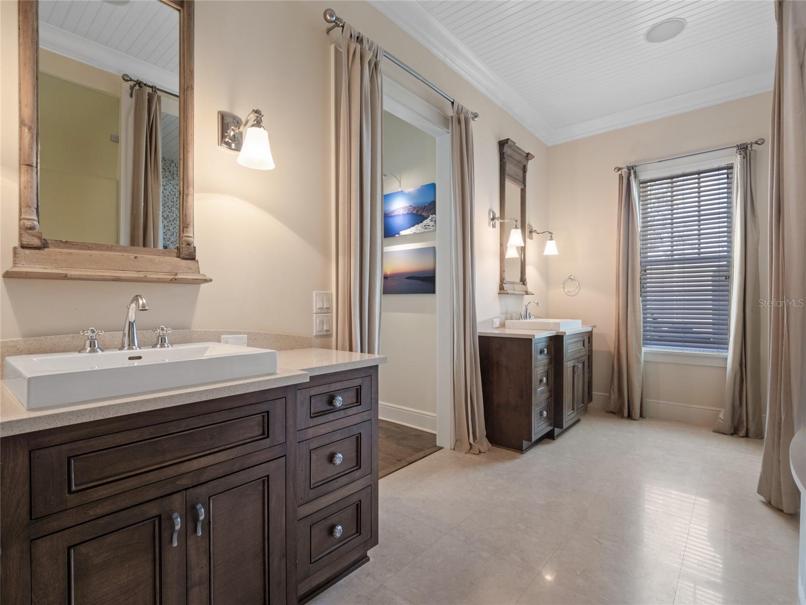 CYPRESS SHORES - - Residential