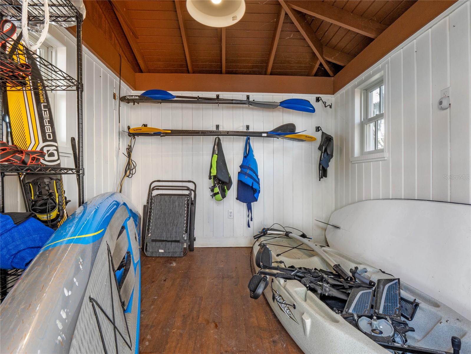 CYPRESS SHORES - - Residential