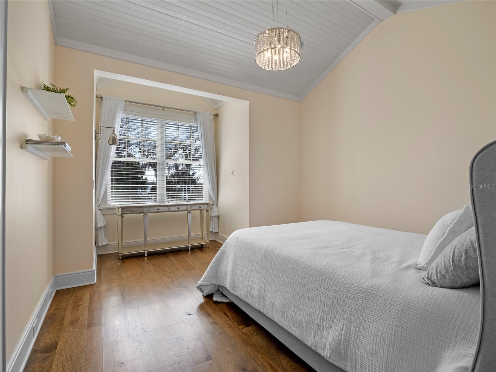 CYPRESS SHORES - - Residential